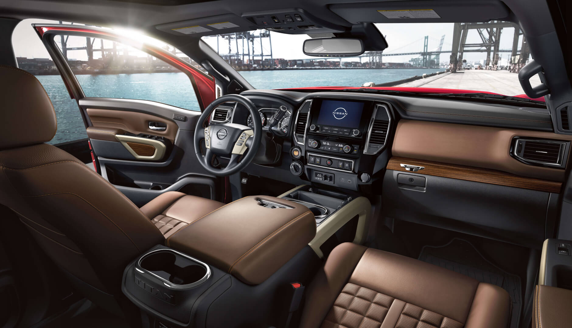 2024 Nissan TITAN Interior Technology Nissan Brochure