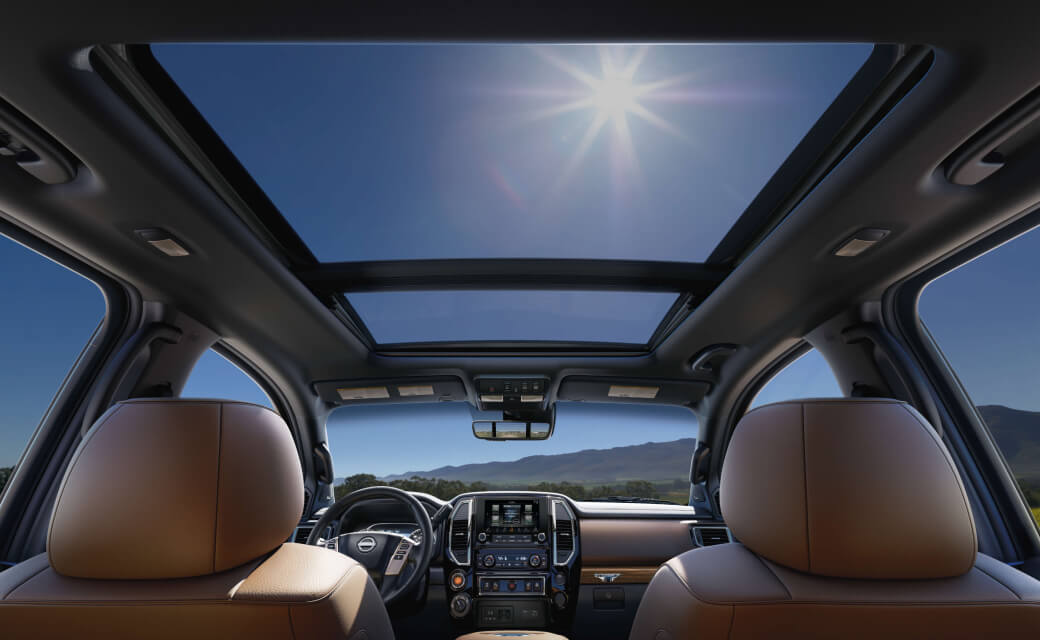 PRO-4X MOONROOF PACKAGE